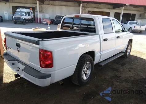 2008 Dodge Dakota Slt z USA, uszkodzony, nr VIN 1D7HE48K18S505925